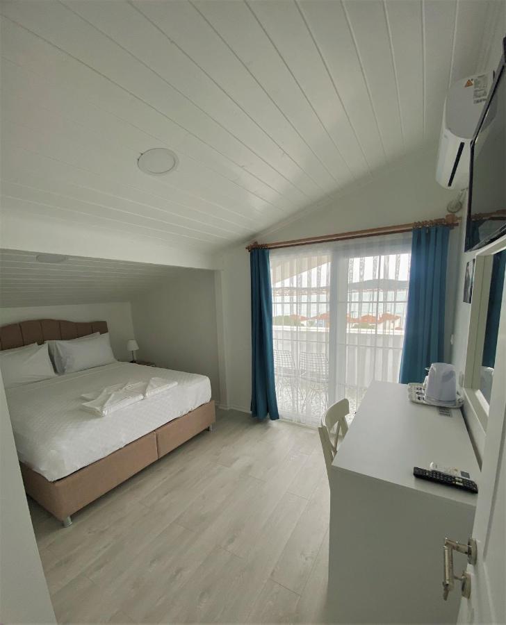 Cunda Kordon Otel Ayvalı Exterior foto